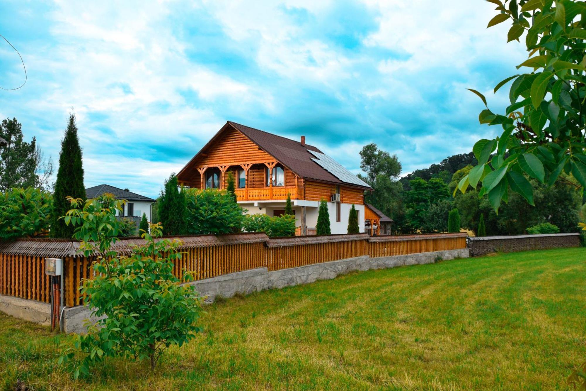 Acasa In Maramures Hotel Feresti Exterior photo